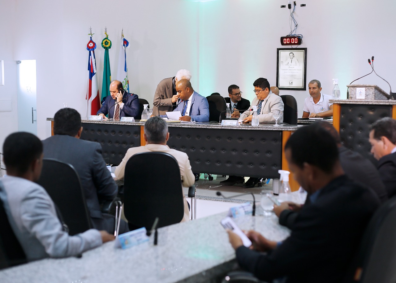 Vereadores de Juazeiro aprovam projetos do Executivo e do Legislativo nesta terça (13)